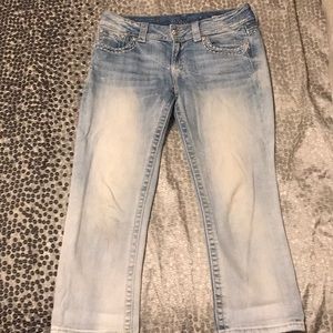 Miss Me Cropped Jeans